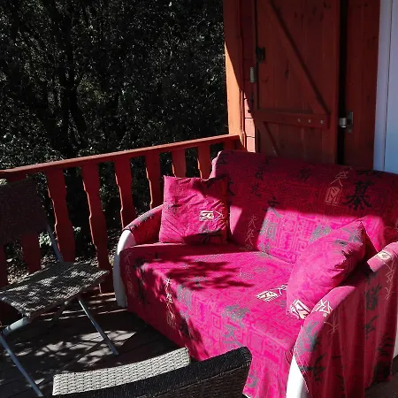 Guest house Giteslescasots *
